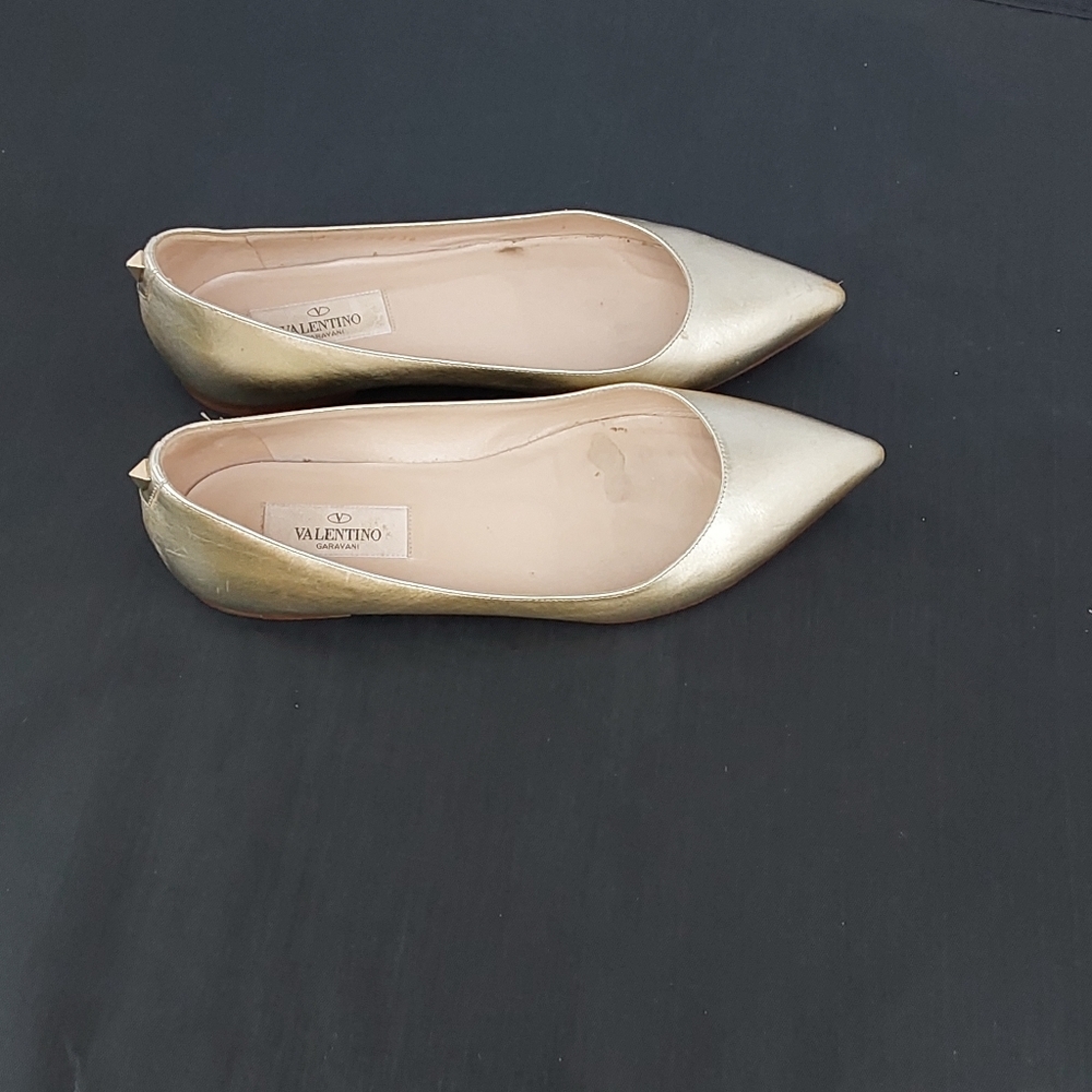 VALENTINO GARAVANI‎ BALLET FLATS  CLASSIC GOLD - D2818236 WOMEN'S SIZE  35